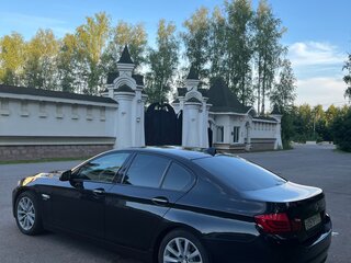 2012 BMW 5 серии 530d xDrive VI (F10/F11/F07), чёрный, 2799000 рублей, вид 3