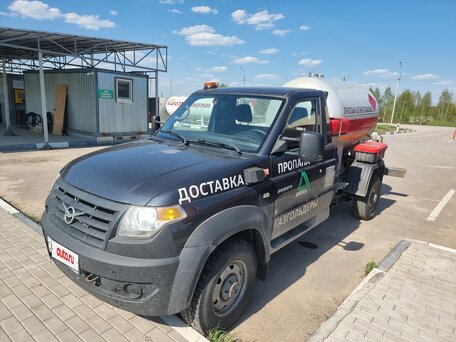 2021 УАЗ Профи, серый, 3300000 рублей, вид 2