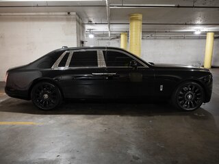 2022 Rolls-Royce Phantom VIII (Series I), чёрный, 53806560 рублей, вид 3