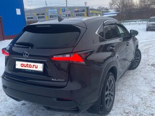 2015 Lexus NX 200 I, красный, 2885000 рублей, вид 4