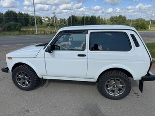2024 Lada (ВАЗ) Niva Legend Euro-2 I, белый, 900000 рублей, вид 5