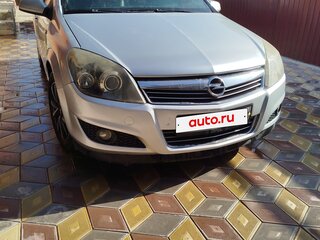 2008 Opel Astra H Рестайлинг, серебристый, 350000 рублей, вид 1