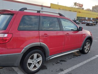 2005 Mitsubishi Outlander I, красный, 450000 рублей, вид 4