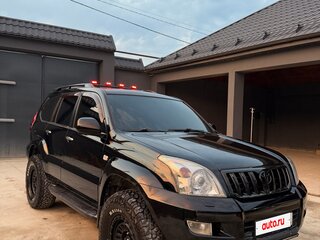 2007 Toyota Land Cruiser Prado 5-speed 120 Series Рестайлинг, чёрный, 1999999 рублей, вид 4