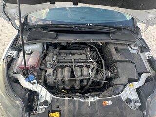 2012 Ford Focus III, белый, 750000 рублей, вид 3