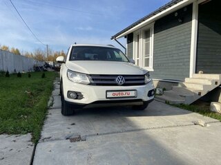 2013 Volkswagen Tiguan I Рестайлинг, белый, 1550000 рублей, вид 2