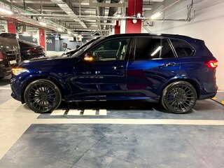 2021 BMW X5 M50d IV (G05/G18), синий, 10600000 рублей, вид 4