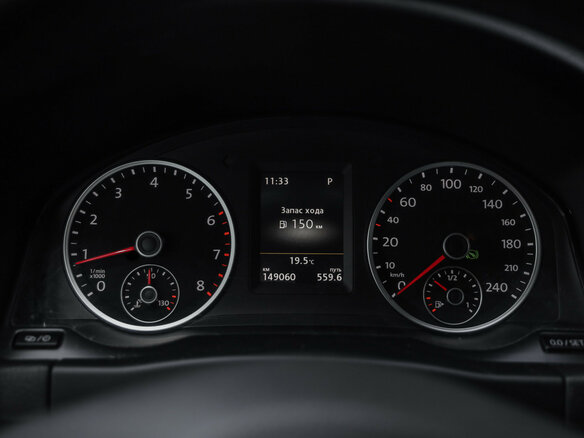 2016 Volkswagen Tiguan I Рестайлинг, серебристый - вид 12