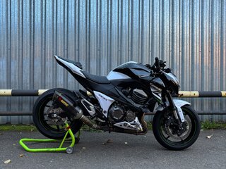 2013 Kawasaki Z 800, белый, 800000 рублей, вид 1