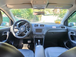2018 Volkswagen Polo V Рестайлинг, белый, 1500000 рублей, вид 5