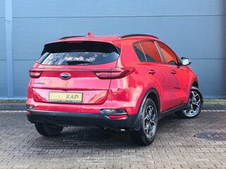 2018 Kia Sportage IV Рестайлинг, красный, 1949000 рублей, вид 4