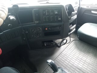 2011 Volvo FH, белый, 2750000 рублей, вид 4