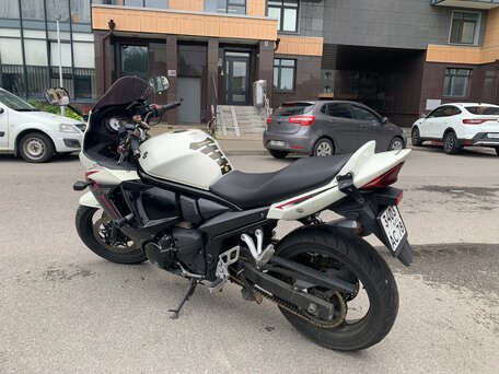 2010 Suzuki GSX 650F, белый, 410000 рублей, вид 3