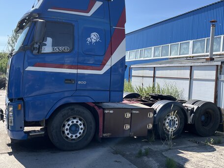 2002 Volvo FH, синий, 2500000 рублей, вид 4