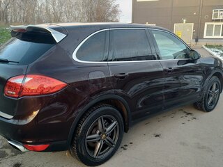 2014 Porsche Cayenne II (958), коричневый, 2300000 рублей, вид 3