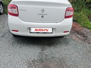 2019 Renault Logan II Рестайлинг, белый, 730000 рублей, вид 4