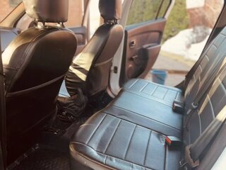 2017 Renault Logan II, белый, 630000 рублей, вид 3