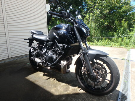 2022 Yamaha MT-07 (FZ-07), чёрный, 870000 рублей, вид 1