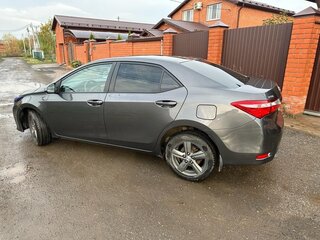2013 Toyota Corolla XI (E160, E170, E180), серый, 1500000 рублей, вид 4