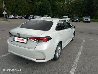 2020 Toyota Corolla XII (E210), белый, 1900000 рублей, вид 2