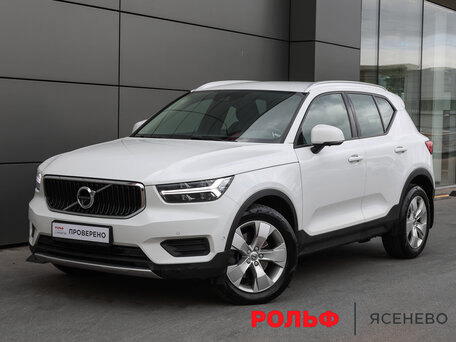 Volvo XC40 I