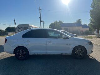 2018 Skoda Rapid I Рестайлинг, белый, 700000 рублей, вид 5