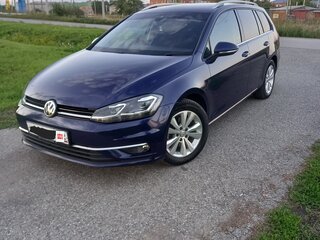 2017 Volkswagen Golf VII Рестайлинг, синий, 1250000 рублей, вид 1