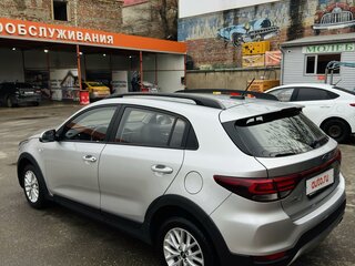 2020 Kia Rio X-Line IV, серебристый, 1625000 рублей, вид 5