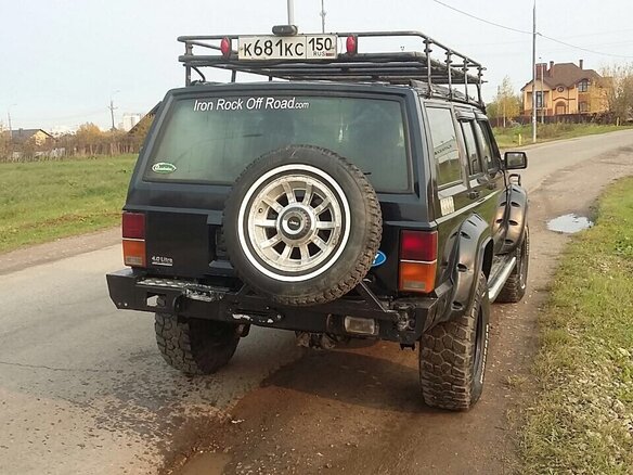 1993 Jeep Cherokee II (XJ), чёрный - вид 4