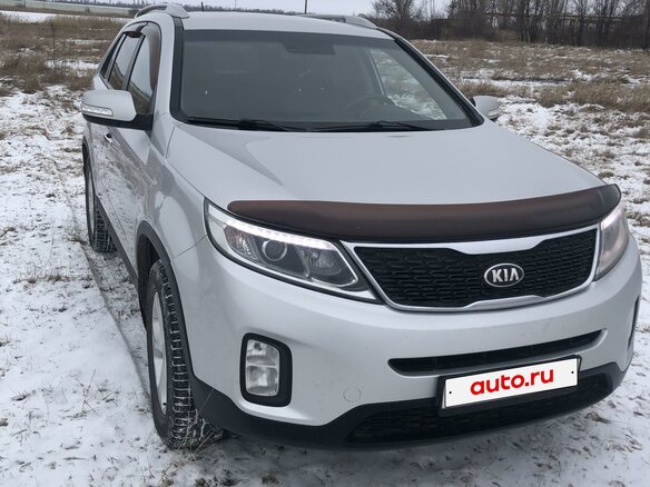 2013 Kia Sorento II Рестайлинг, серебристый, 1600000 рублей - вид 2