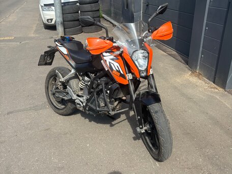 2014 KTM 200 Duke, оранжевый, 230000 рублей, вид 4