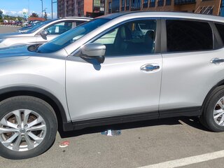 2016 Nissan X-Trail III, серебристый, 1200000 рублей, вид 4