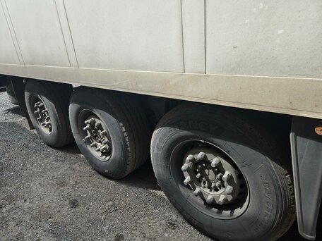 2011 DAF XF 105, белый, 4000000 рублей, вид 5