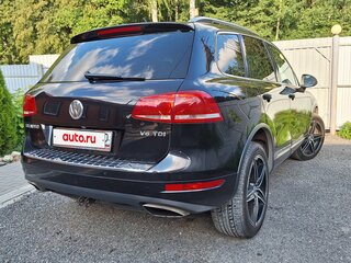 2010 Volkswagen Touareg II, чёрный, 1750000 рублей, вид 5