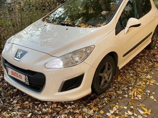 2011 Peugeot 308 I Рестайлинг, белый, 320000 рублей, вид 2