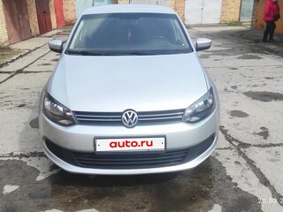 2013 Volkswagen Polo V, серый, 775000 рублей, вид 1