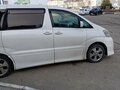 2005 Toyota Alphard I Рестайлинг, белый, 1280000 рублей - вид 1