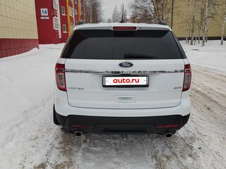2013 Ford Explorer V, белый, 2350000 рублей, вид 4