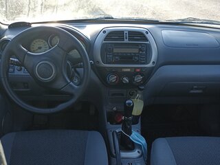 2001 Toyota RAV4 II (XA20), серебристый, 530000 рублей, вид 5