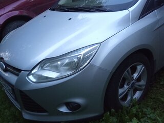 2014 Ford Focus III, серебристый, 700000 рублей, вид 4