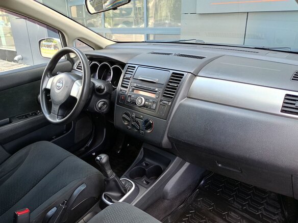 2013 Nissan Tiida I Рестайлинг, серый, 638000 рублей - вид 5