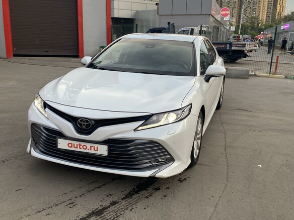 2018 Toyota Camry VIII (XV70), белый, 2500000 рублей - вид 35