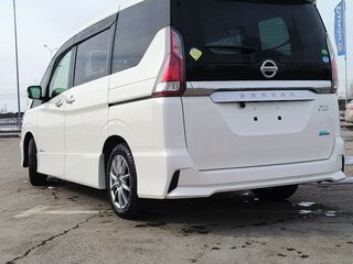 2018 Nissan Serena S-Hybrid V (C27), белый, 2150000 рублей, вид 4