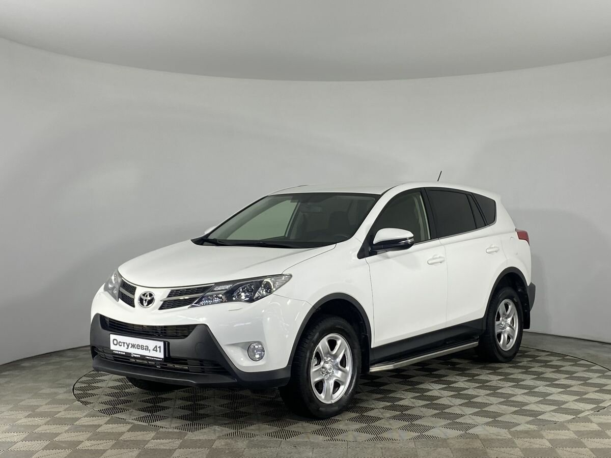 Открыть фотографии: Toyota RAV4 IV (XA40)
