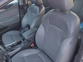 2011 Hyundai Sonata VI (YF), серебристый, 1500000 рублей, вид 5