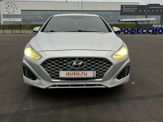 2018 Hyundai Sonata VII (LF) Рестайлинг, серый, 2170000 рублей, вид 3