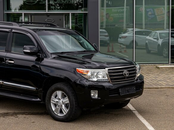 2012 Toyota Land Cruiser 200 Series, чёрный - вид 6