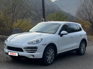 2011 Porsche Cayenne Diesel II (958), белый, 2600000 рублей, вид 1