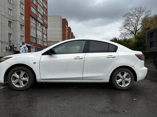 2010 Mazda 3 II (BL), белый, 900000 рублей, вид 4
