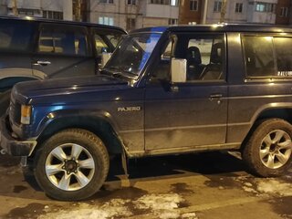 1989 Mitsubishi Pajero I, синий, 600000 рублей, вид 2